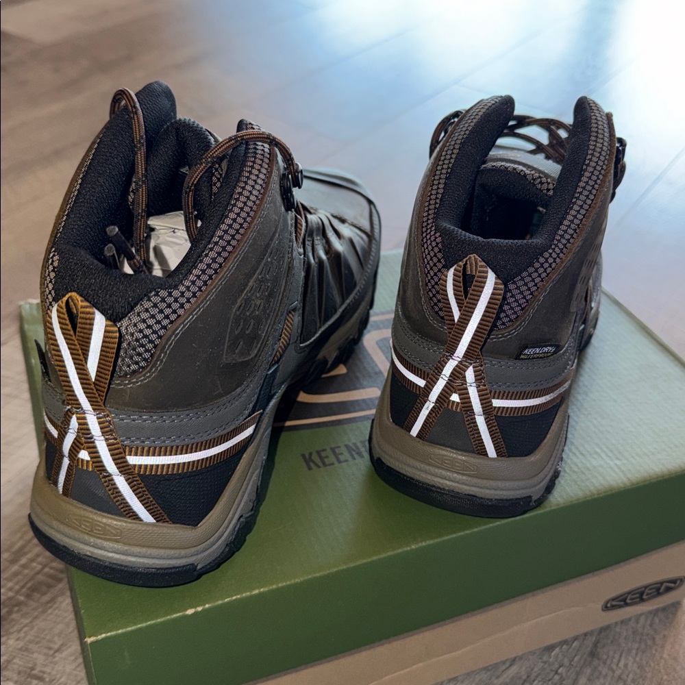 NWT KEEN black olive/golden brown men’s - Picture 5 of 7